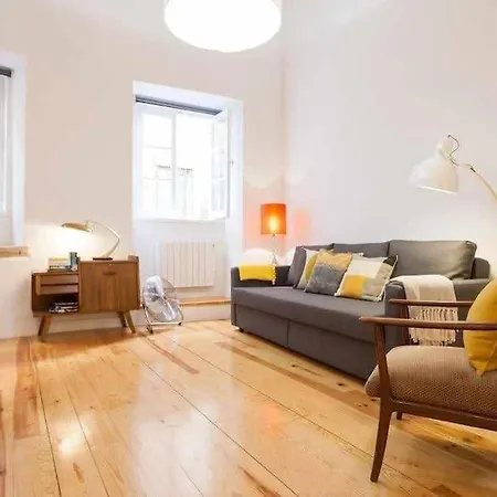 Apartment Smile Alfama - Checkinhome Lisbon